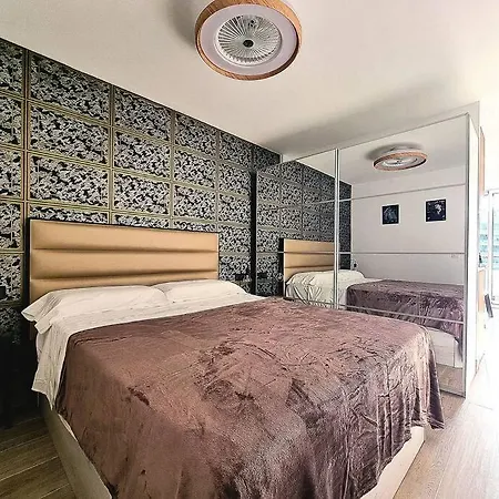 Un Pisito En Maspalomas *